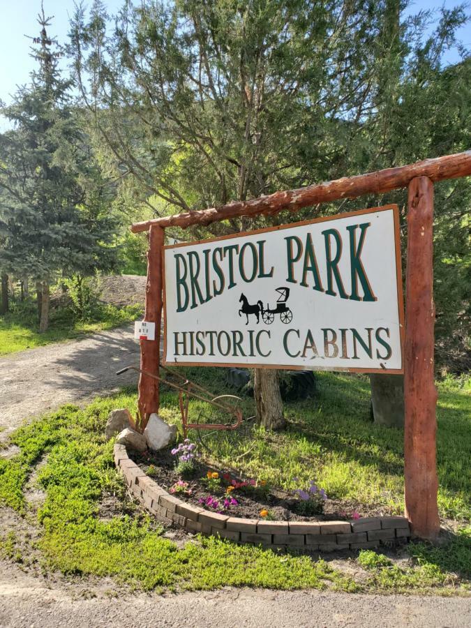 Bristol Cabins Lava Hot Springs Extérieur photo